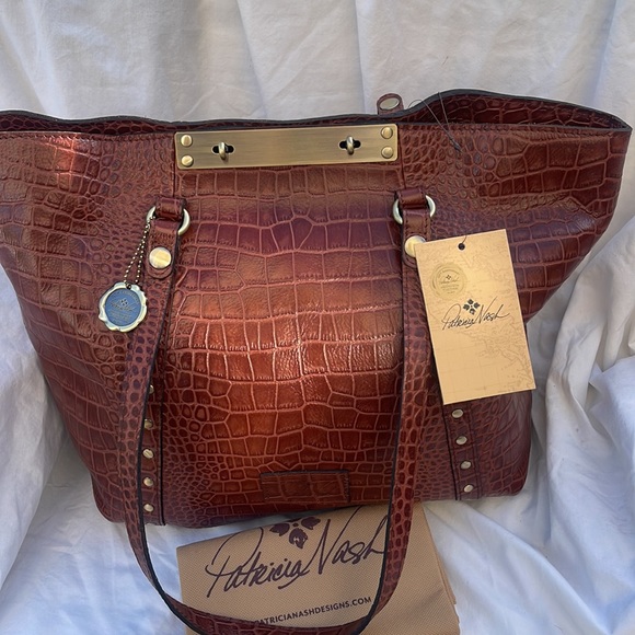 Patricia Nash Leather Croc Embossed Benvenuto Tote British Tan - Picture 10 of 12